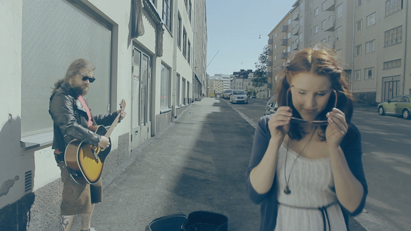 l katso silmiin -musiikkivideosta 2013